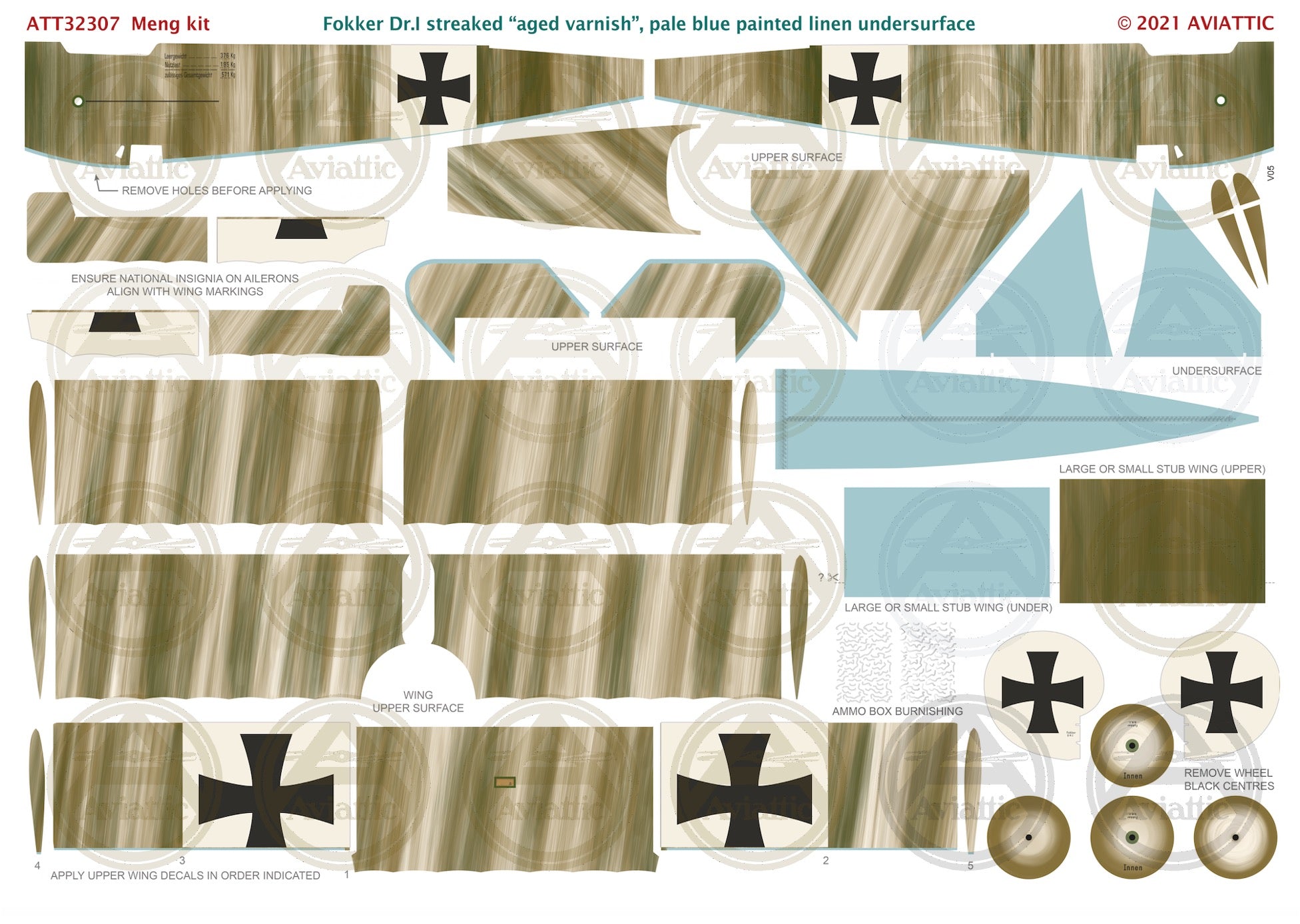 1/32 - Meng - Fokker Dr.I - streaked camouflage aged varnish - pale blue linen under surfaces